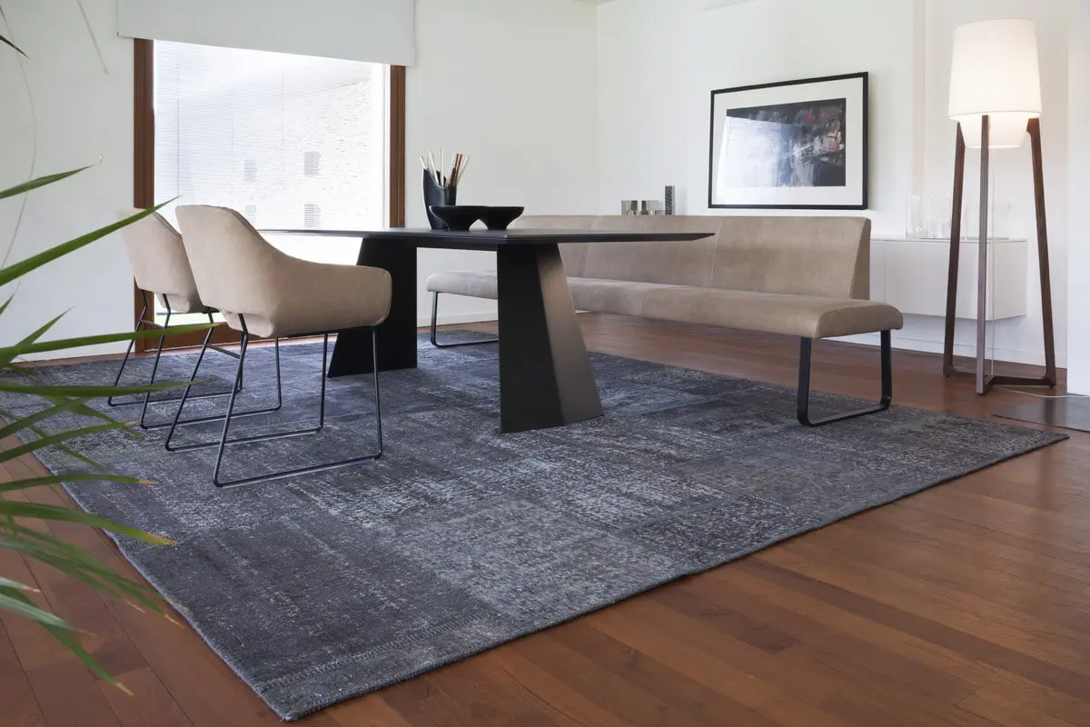 Couchzone-Produkte-essen-und-trinken-Esstisch-Tonon-Steeltable3