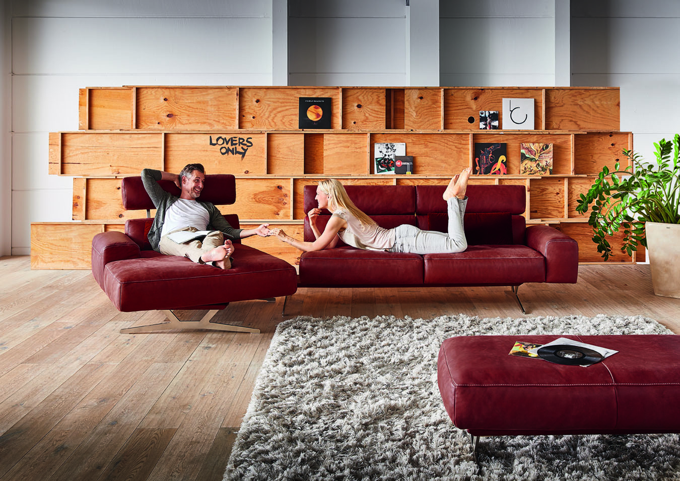 Couchzone-Produkte-sitzen-und-liegen-Sofa-Koinor-Monroe3