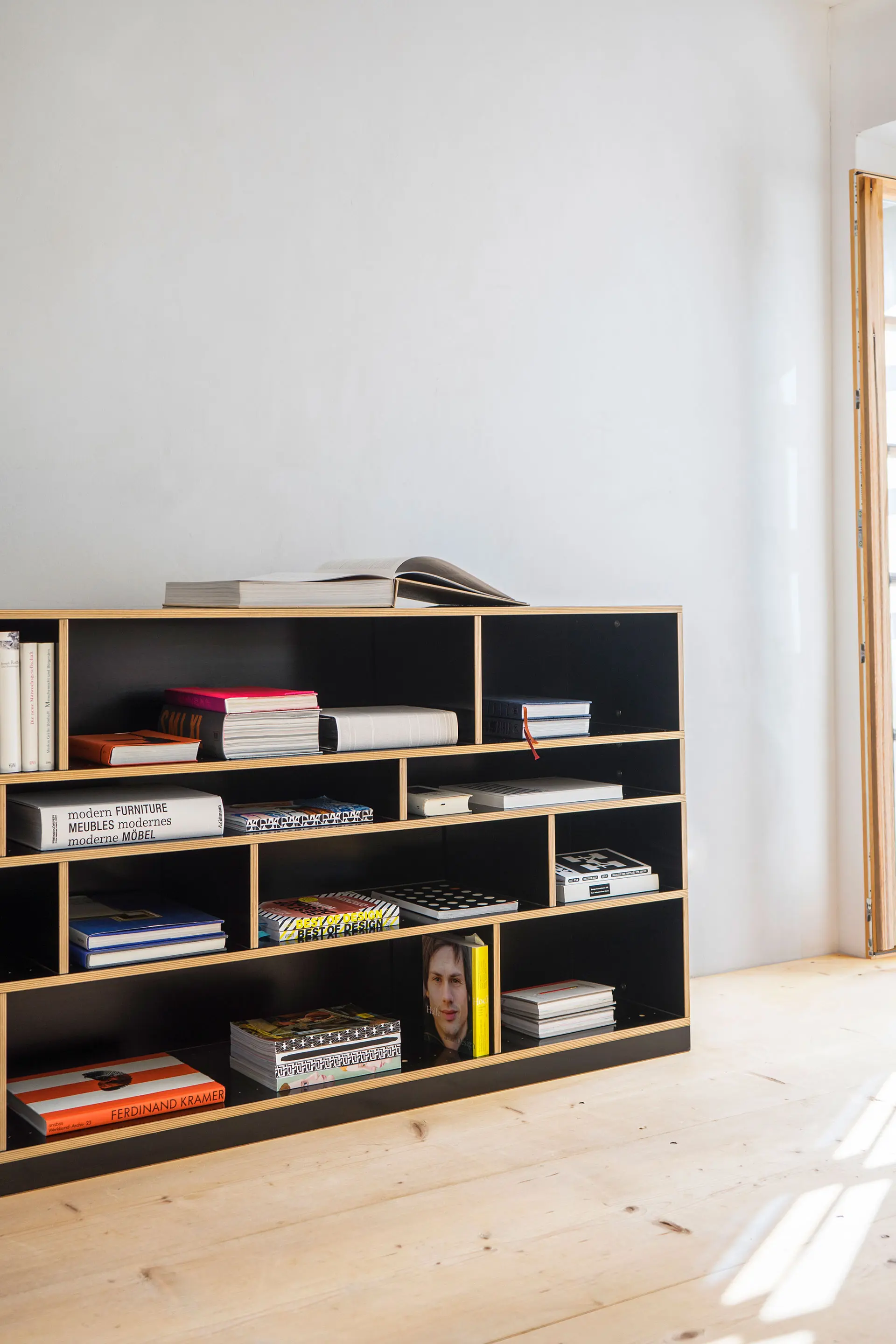 Couchzone-Produkte-wohnen-und-abschalten-Regale-Moormann-Egal16 Moormann Egal Regal – Ansicht 7