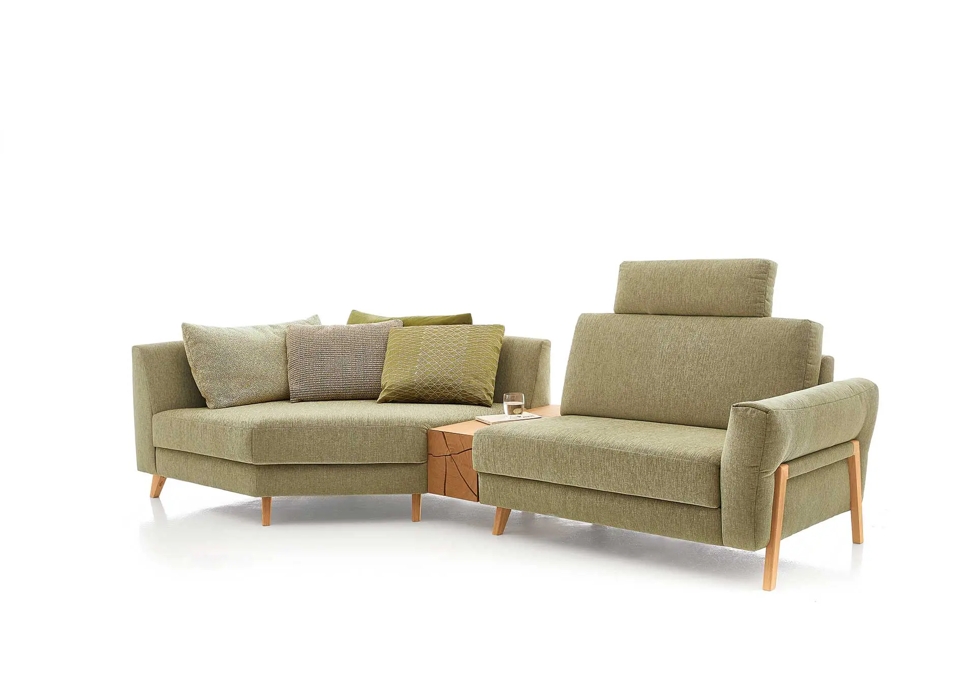 Couchzone-sitzen-und-liegen-koinor-upgrade-textil-gruen10 Koinor Upgrade Sofa – Ansicht 2